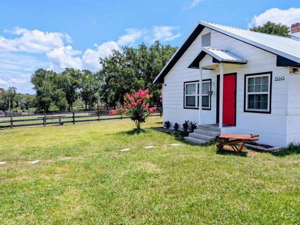 15243 S HIGHWAY 25, WEIRSDALE, FL 32195