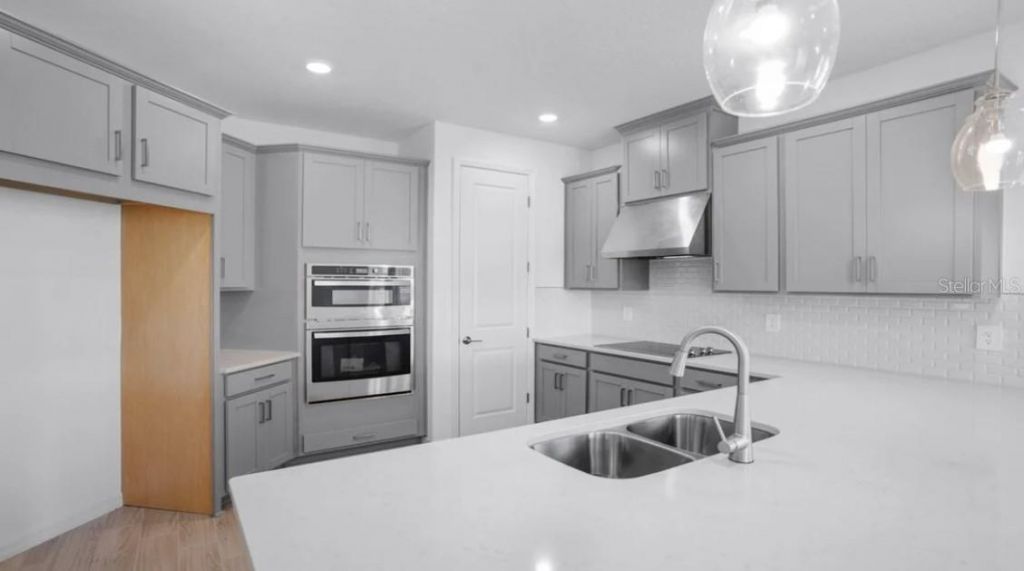 5807 Portico Place, Kissimmee, FL 34758 Photo