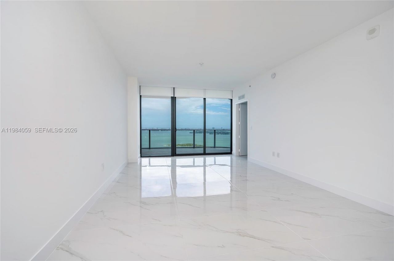 700 NE 24th St, Unit 3504, Miami, FL 33137 Photo