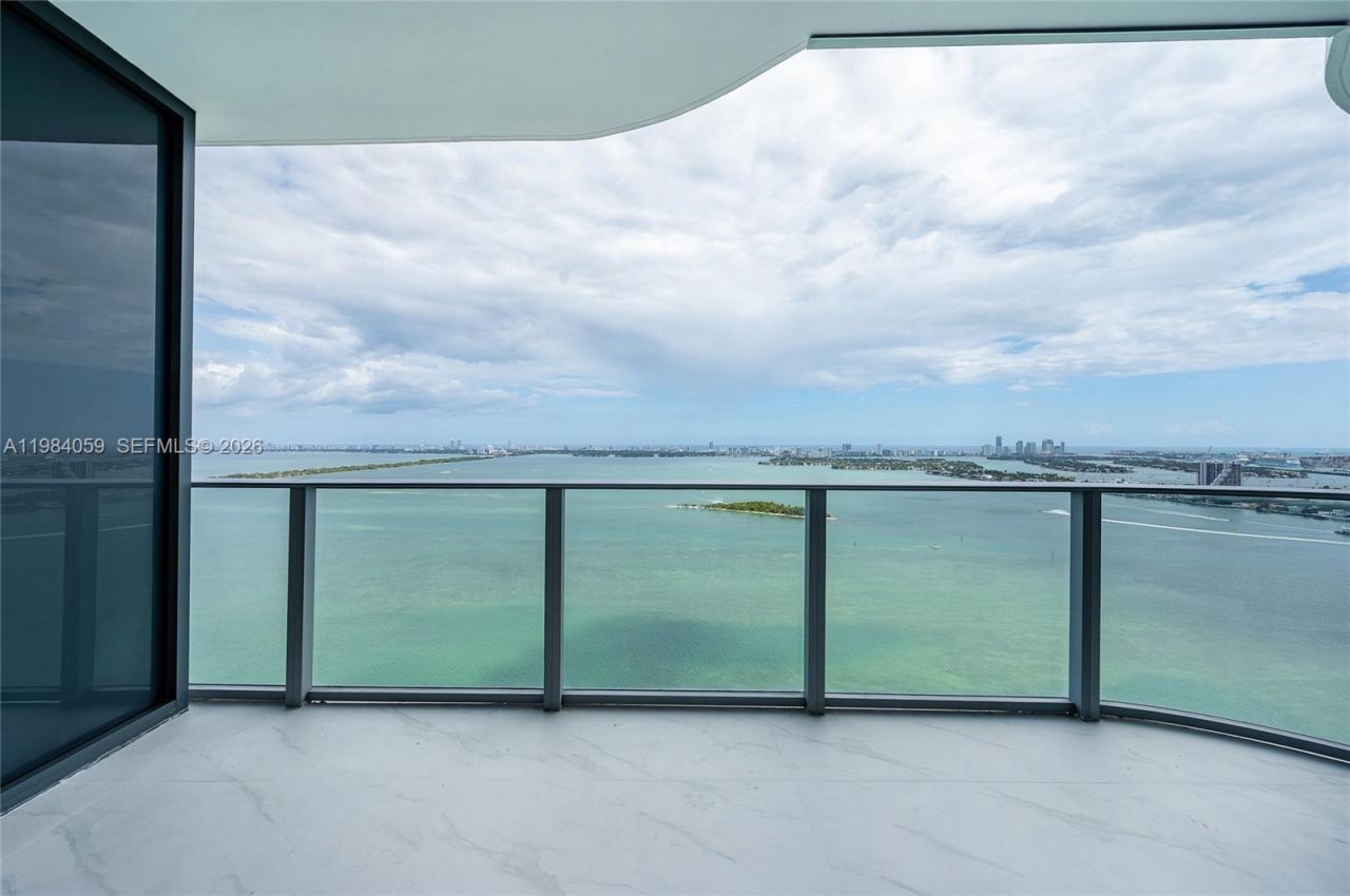 700 NE 24th St, Unit 3504, Miami, FL 33137 Photo