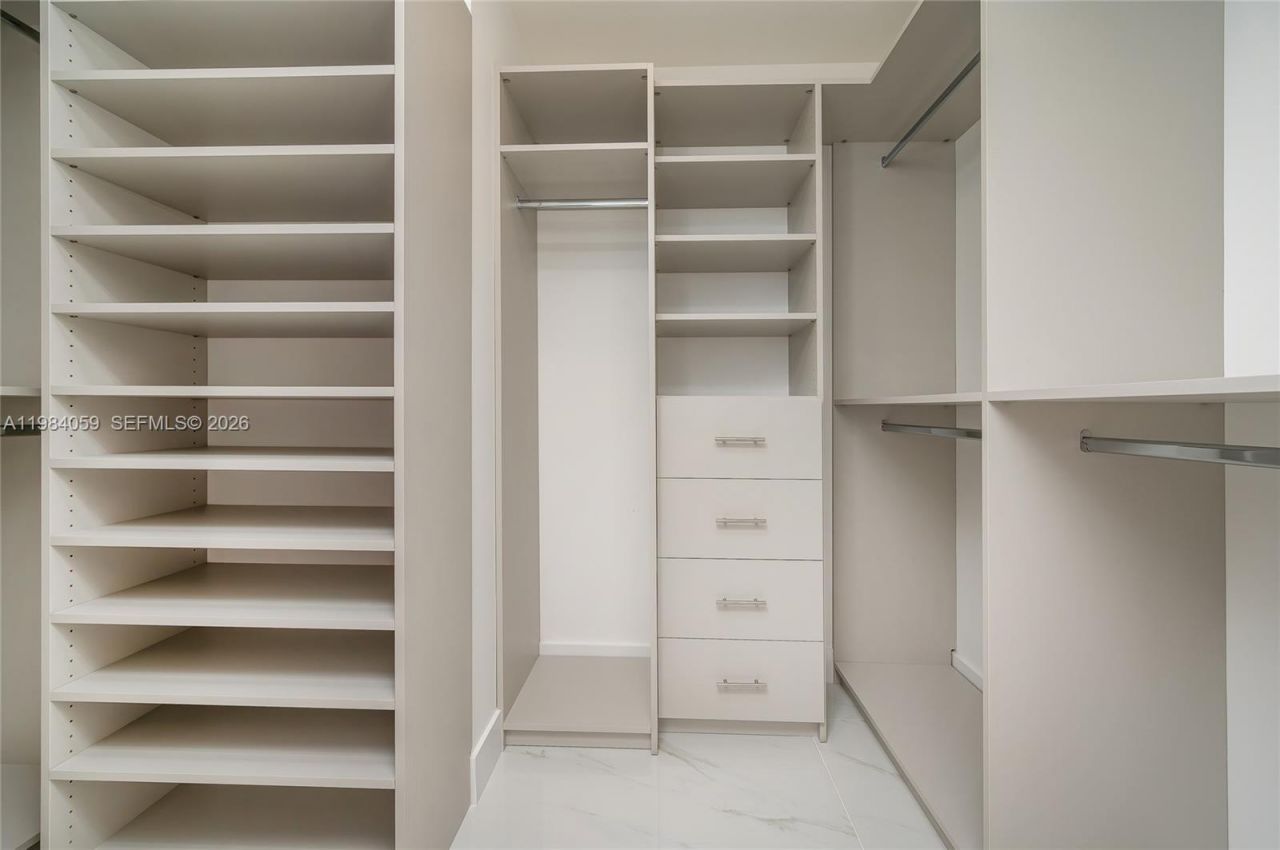700 NE 24th St, Unit 3504, Miami, FL 33137 Photo