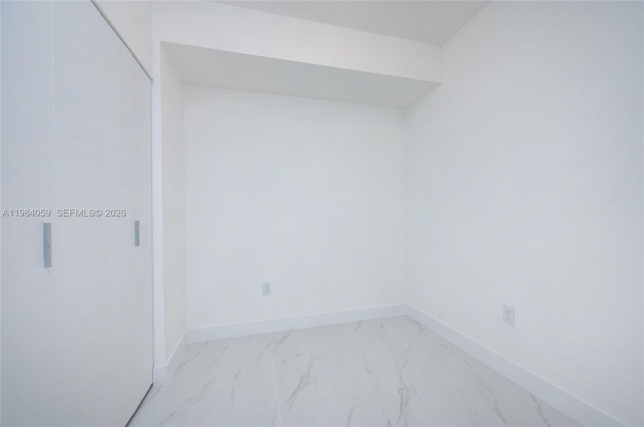 700 NE 24th St, Unit 3504, Miami, FL 33137 Photo