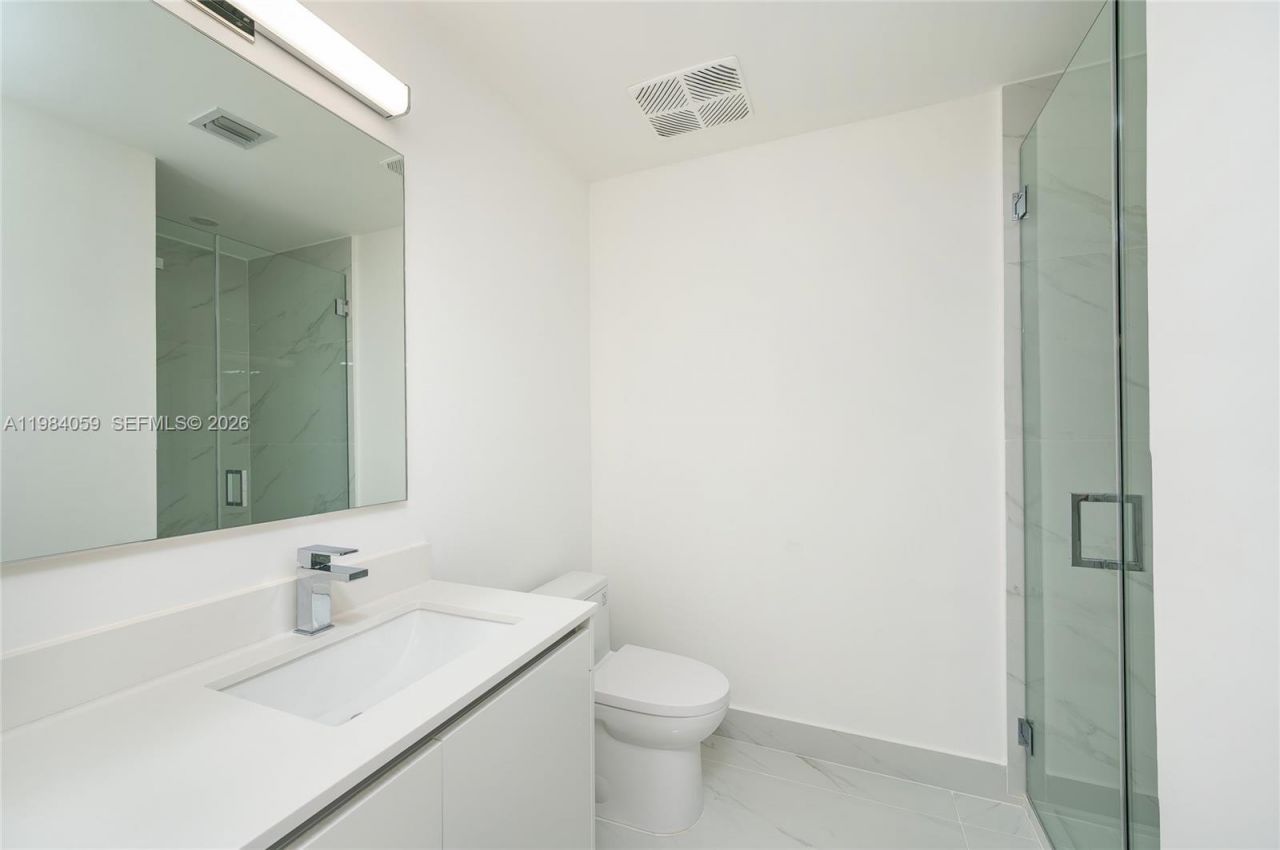 700 NE 24th St, Unit 3504, Miami, FL 33137 Photo