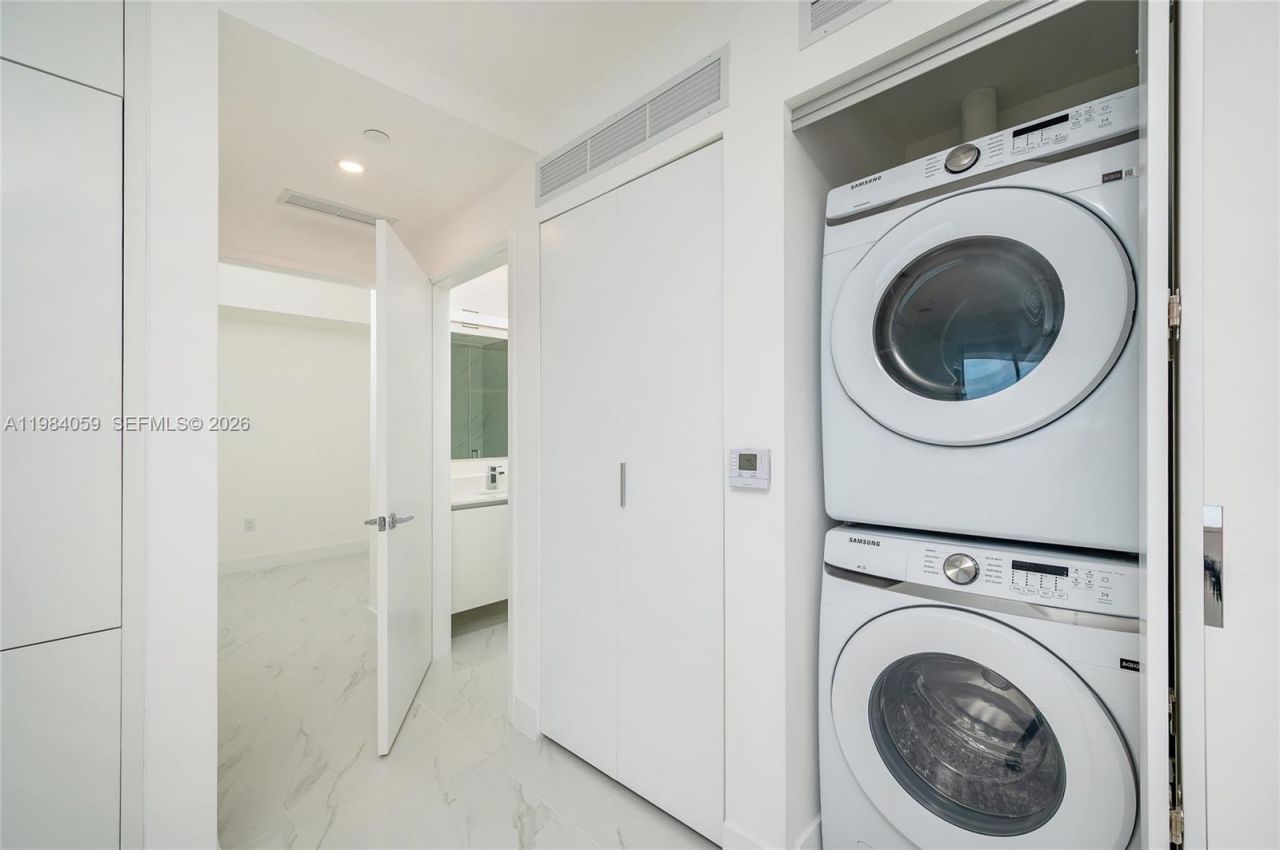 700 NE 24th St, Unit 3504, Miami, FL 33137 Photo