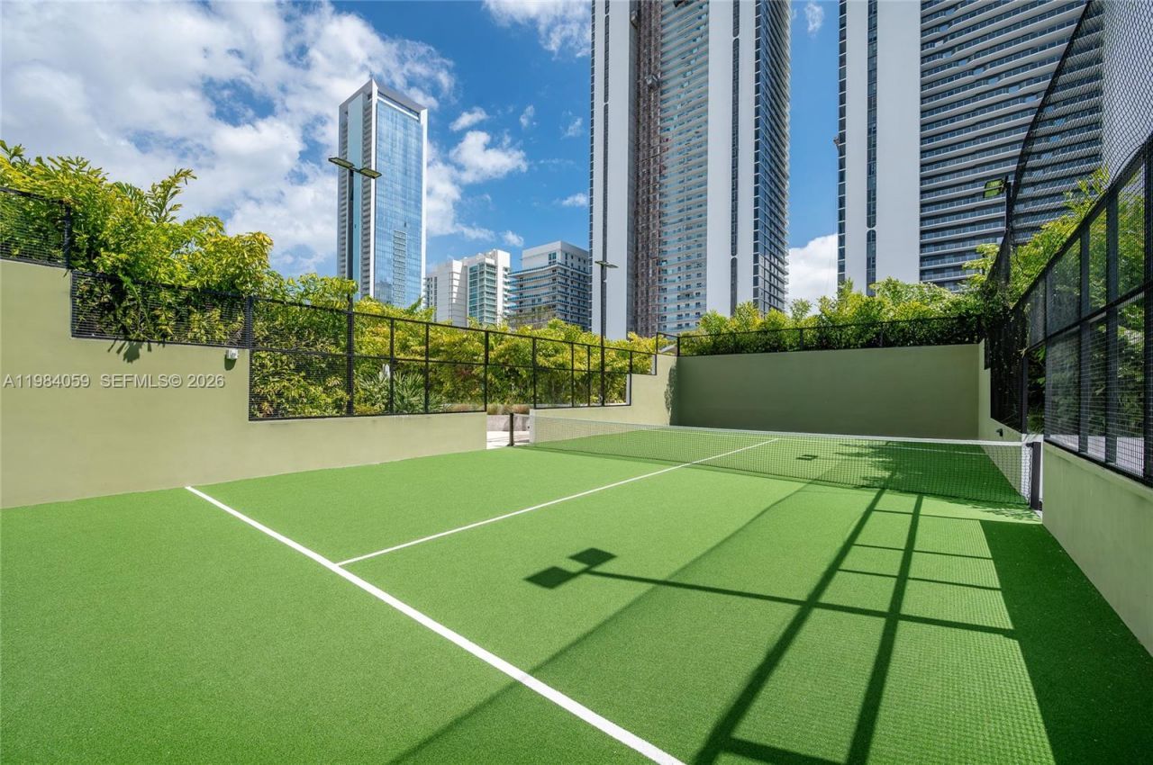 700 NE 24th St, Unit 3504, Miami, FL 33137 Photo