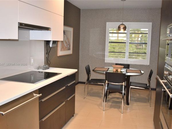 71 Eastgate Dr, Unit D, Boynton Beach, FL 33436