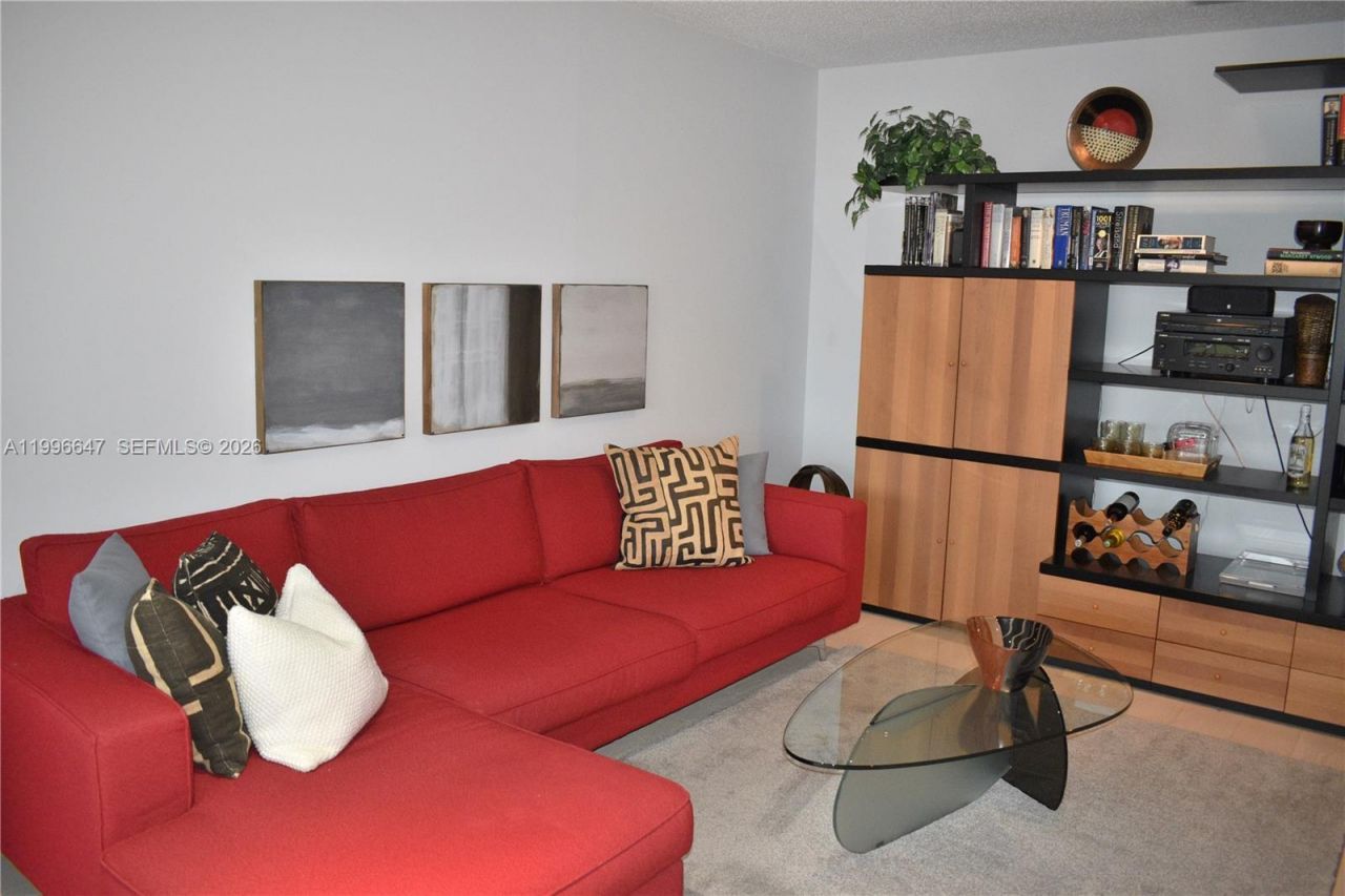 71 Eastgate Dr, Unit D, Boynton Beach, FL 33436 Photo