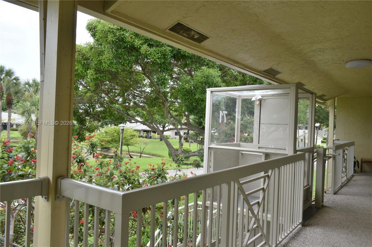 71 Eastgate Dr, Unit D, Boynton Beach, FL 33436 Photo