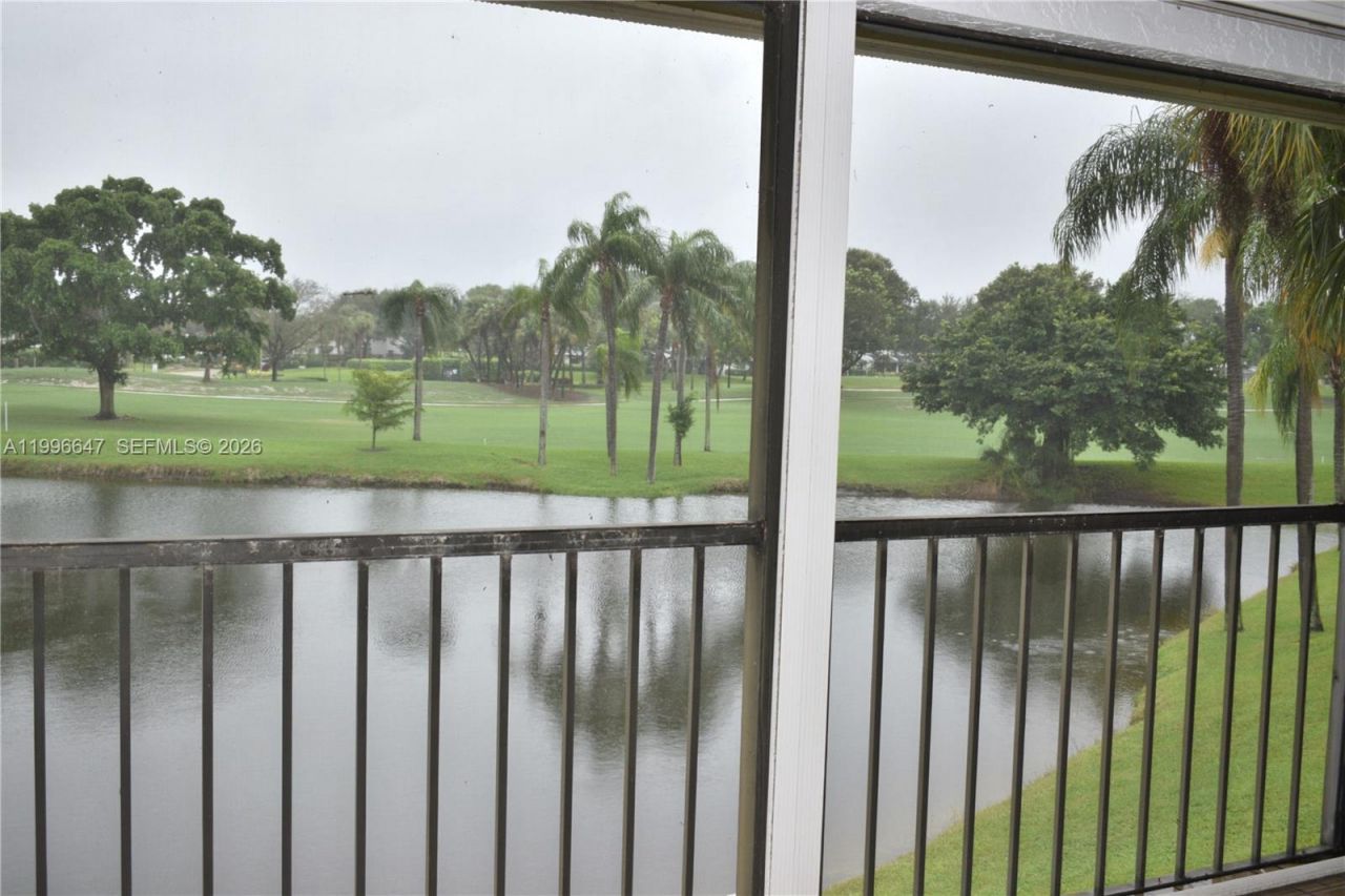 71 Eastgate Dr, Unit D, Boynton Beach, FL 33436 Photo