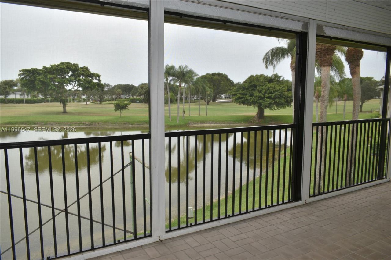 71 Eastgate Dr, Unit D, Boynton Beach, FL 33436 Photo