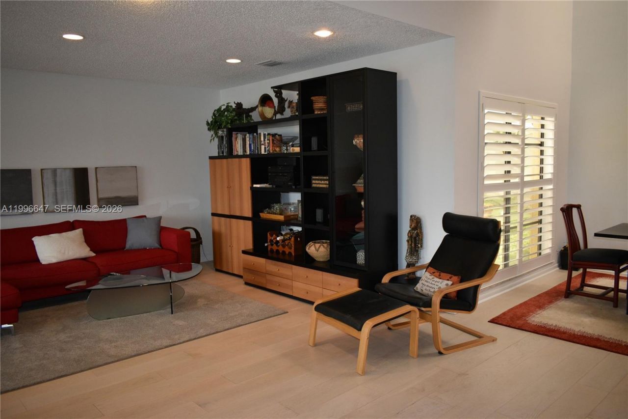 71 Eastgate Dr, Unit D, Boynton Beach, FL 33436 Photo