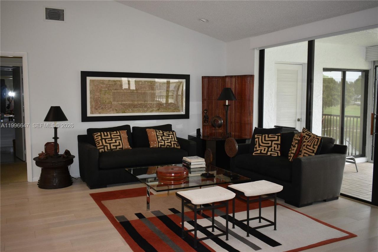 71 Eastgate Dr, Unit D, Boynton Beach, FL 33436 Photo