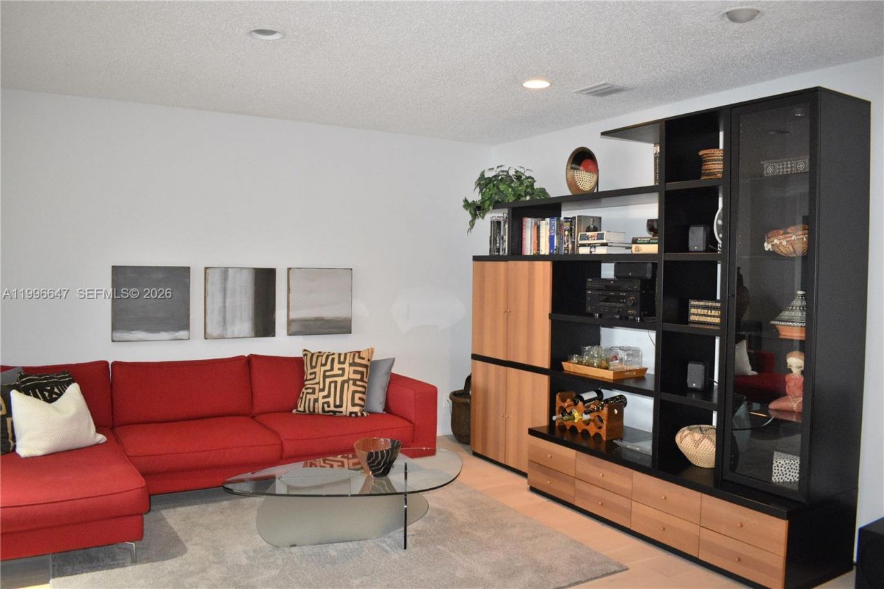 71 Eastgate Dr, Unit D, Boynton Beach, FL 33436 Photo