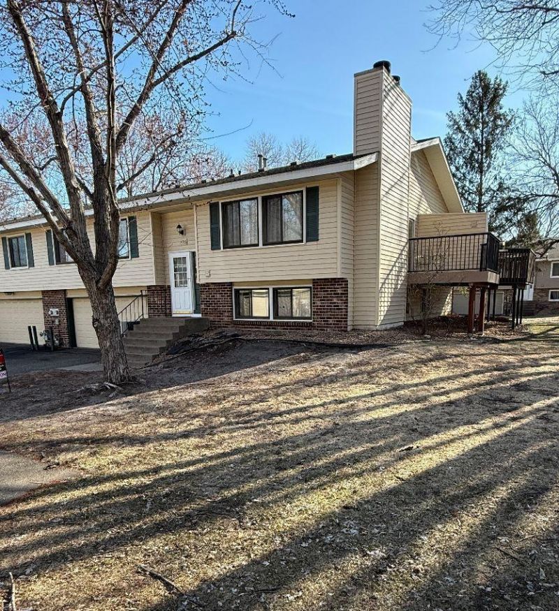 493 98th Lane NE Blaine, MN 55434