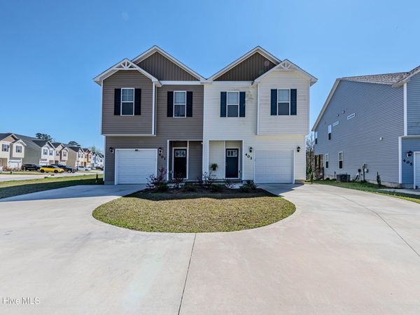 403 Blockade Shoal Lane , Jacksonville, NC 28546