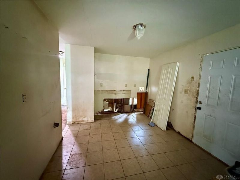 6112 Carmin Avenue, Dayton, OH 45417 Photo 4