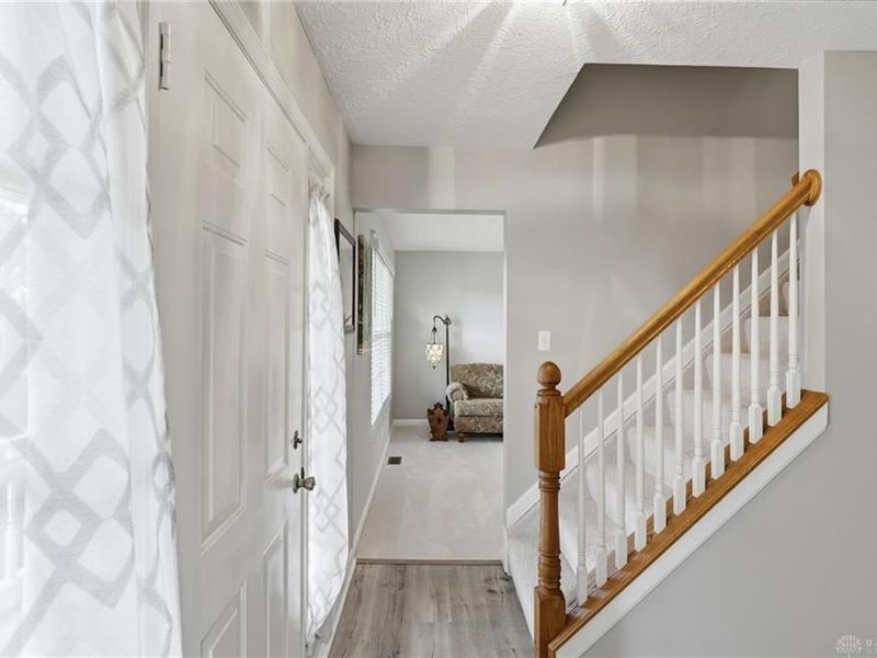 918 Saramy Court, Clearcreek Township, OH 45036 Photo 10