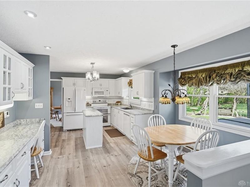 918 Saramy Court, Clearcreek Township, OH 45036 Photo 16