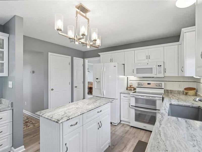 918 Saramy Court, Clearcreek Township, OH 45036 Photo 22