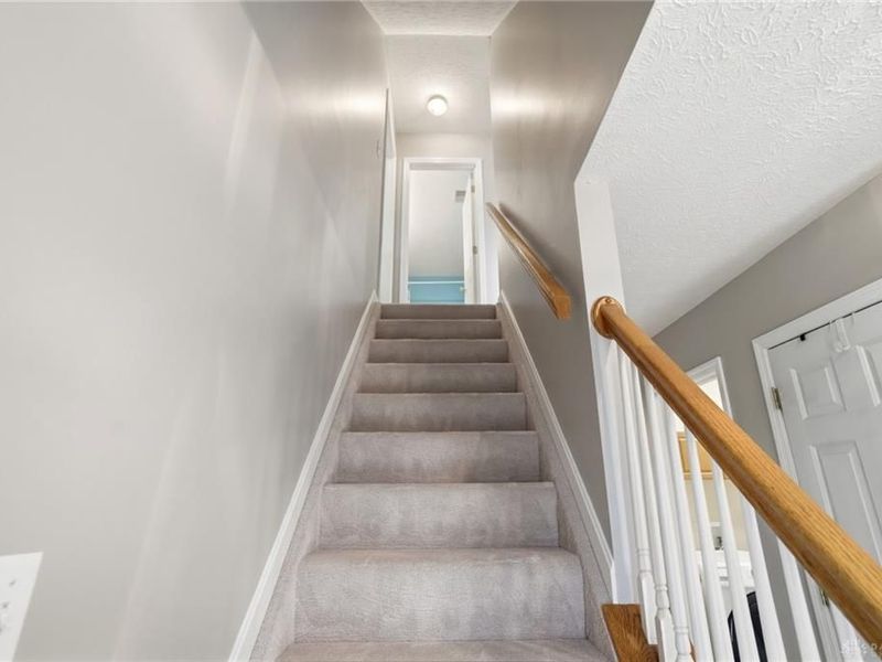 918 Saramy Court, Clearcreek Township, OH 45036 Photo 33