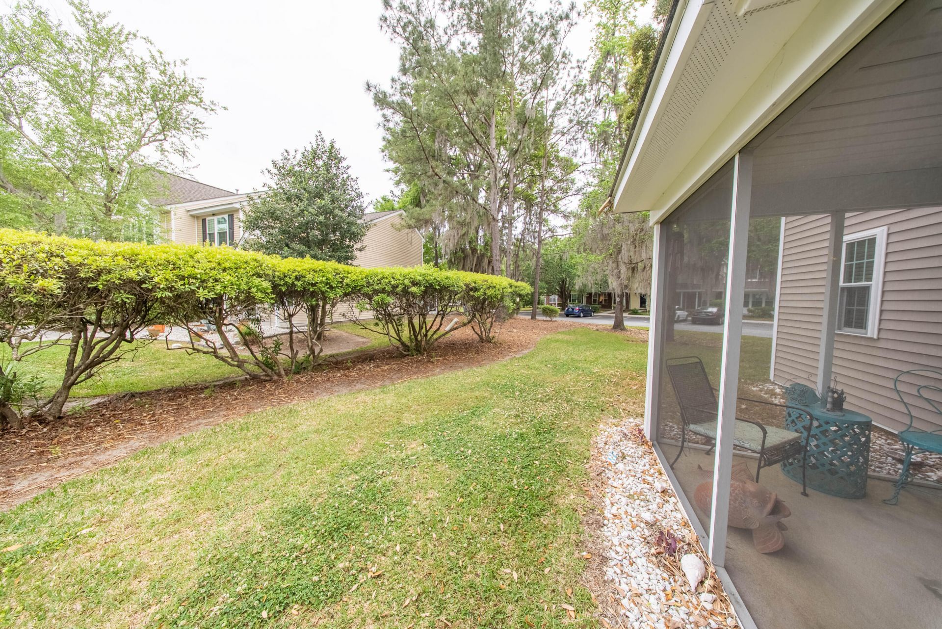 8106 Shadow Oak Drive Photo 30