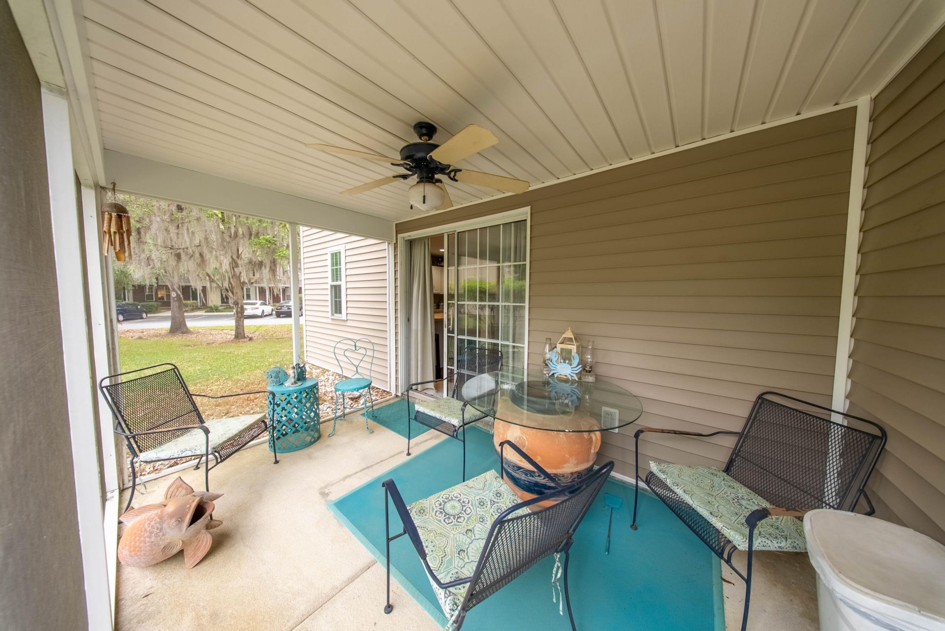 8106 Shadow Oak Drive Photo 31