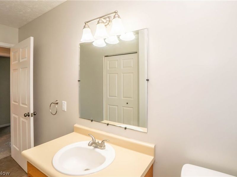 2005 17th Street NE, Canton, OH 44705 Photo 16