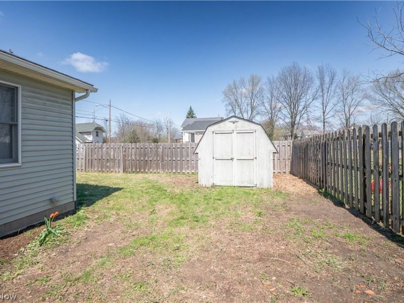 2005 17th Street NE, Canton, OH 44705 Photo 18