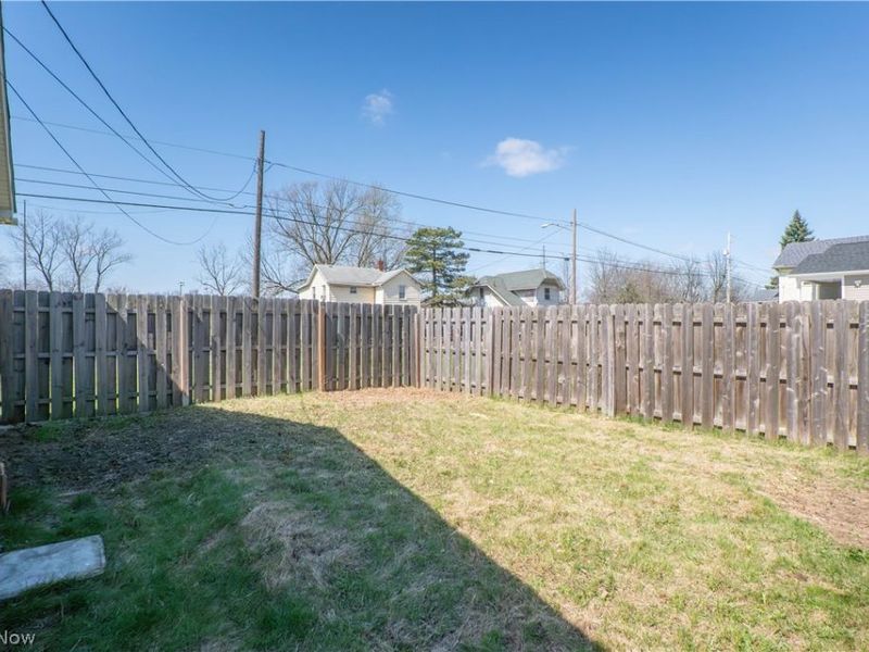 2005 17th Street NE, Canton, OH 44705 Photo 20