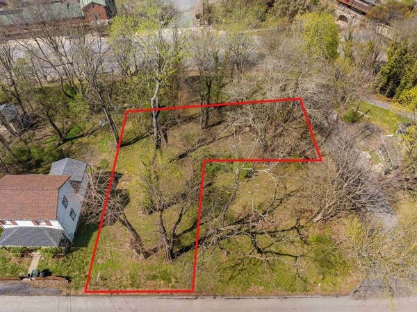 408 GOOCH ST, STAUNTON, VA 24401