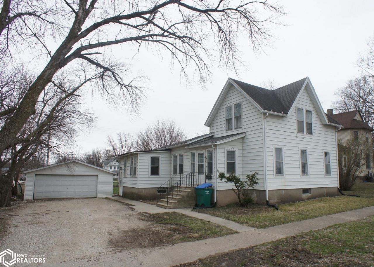 522 Division Street, Webster City, IA 50595 Main Photo