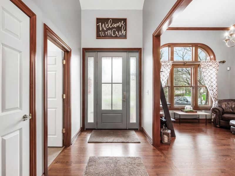 9064 Moors Place N, Dublin, OH 43017 Photo 2