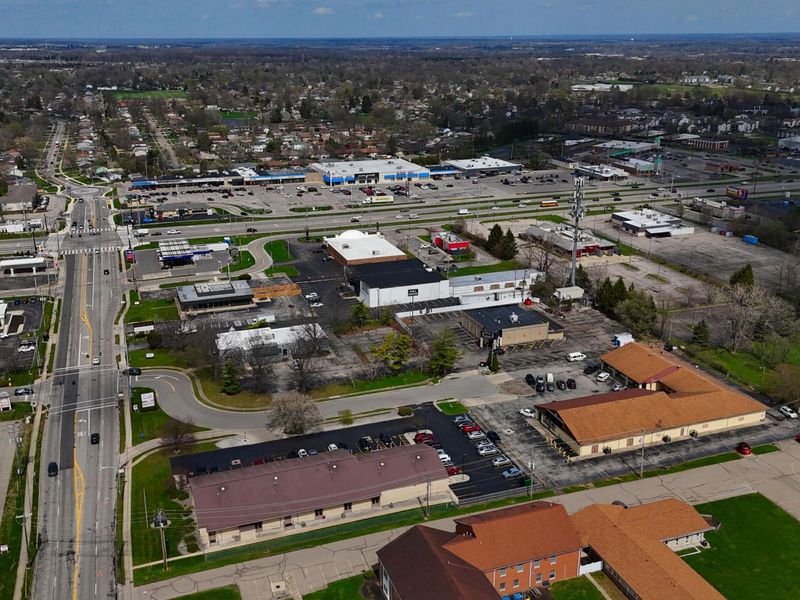 5770 Karl Road, Columbus, OH 43229 Photo 20