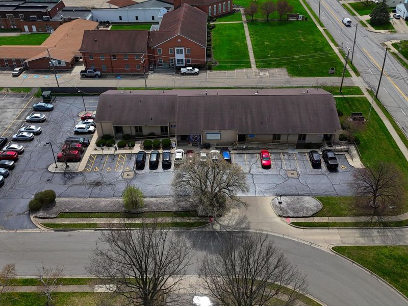 5770 Karl Road, Columbus, OH 43229 Photo 3