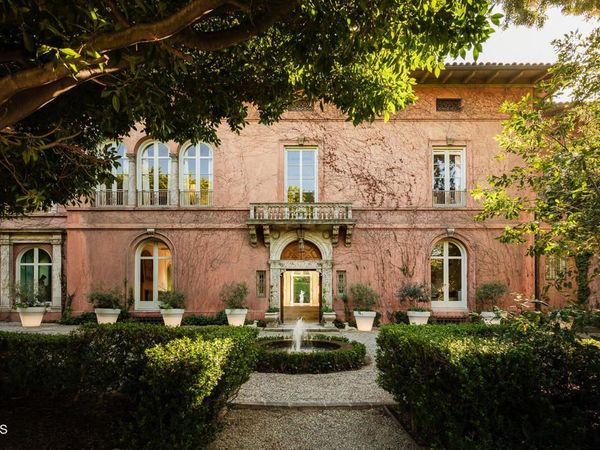 225 Grand Avenue, South Pasadena, CA 91030