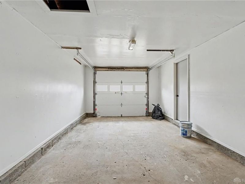 419 Falcon Drive, New Carlisle, OH 45344 Photo 37