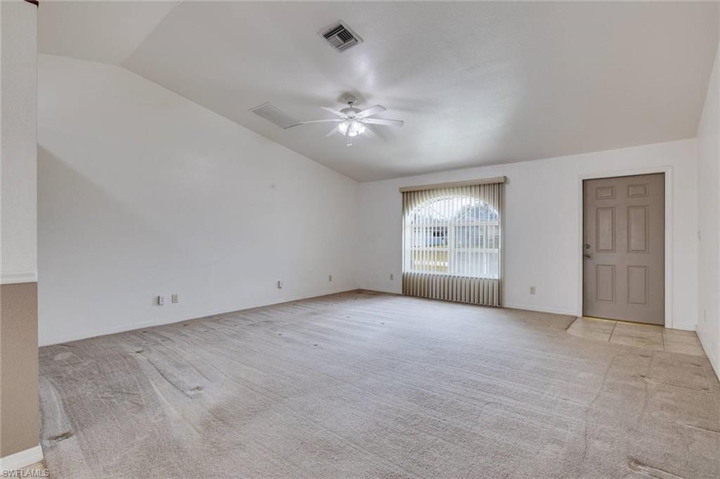 6136 Hester Ave, Fort Myers, FL 33905 Photo