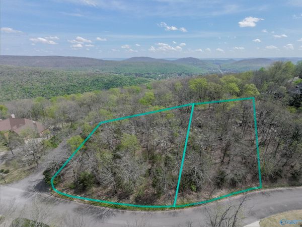 29 Asbury Road SE, Huntsville, AL 35801