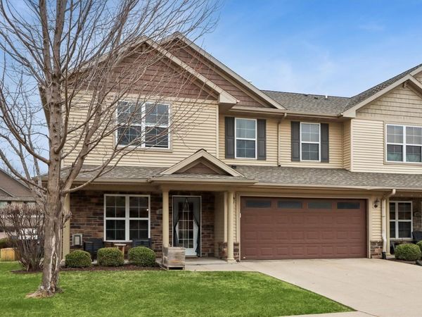 474 Cambria Dr , North Liberty, IA 52317