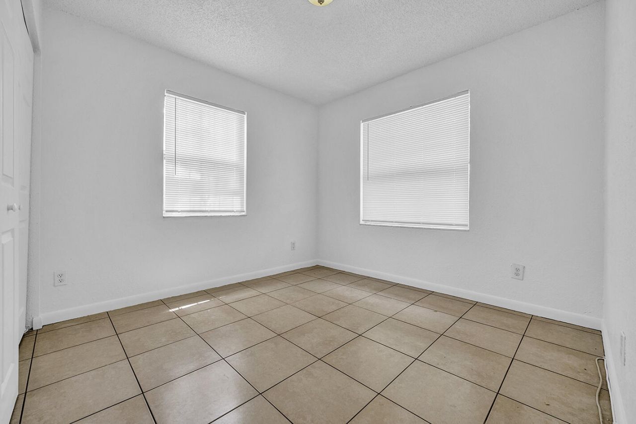 336 NE 12th Avenue, Boynton Beach, FL 33435 Photo