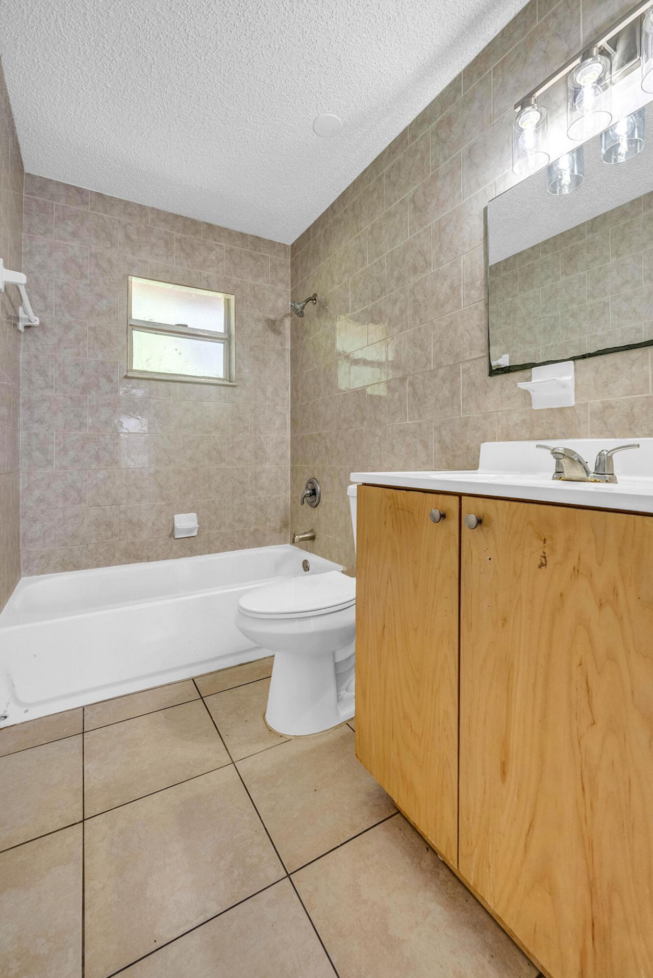 336 NE 12th Avenue, Boynton Beach, FL 33435 Photo