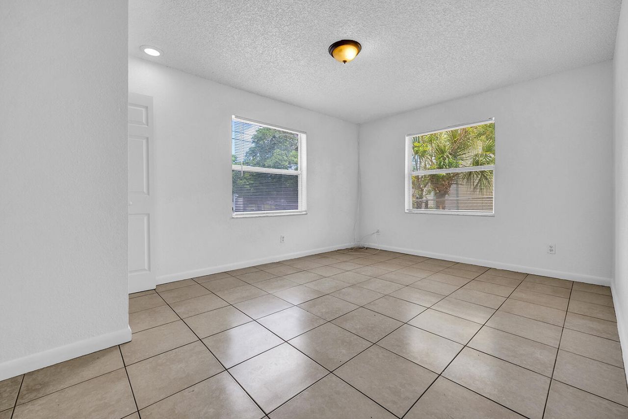 336 NE 12th Avenue, Boynton Beach, FL 33435 Photo