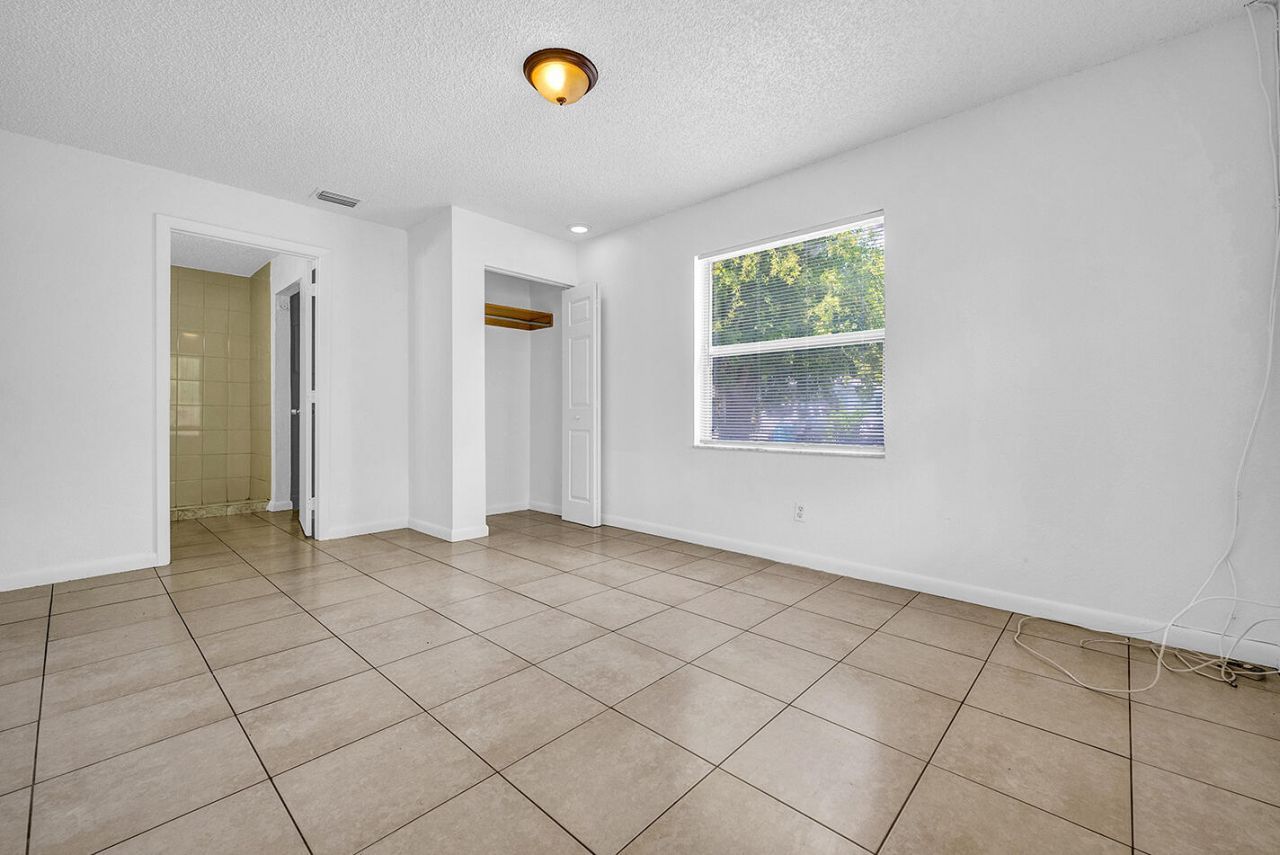 336 NE 12th Avenue, Boynton Beach, FL 33435 Photo