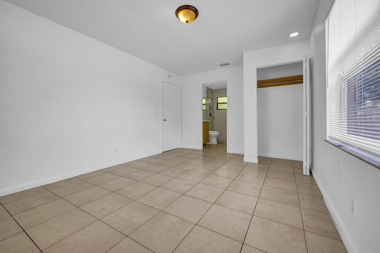 336 NE 12th Avenue, Boynton Beach, FL 33435 Photo