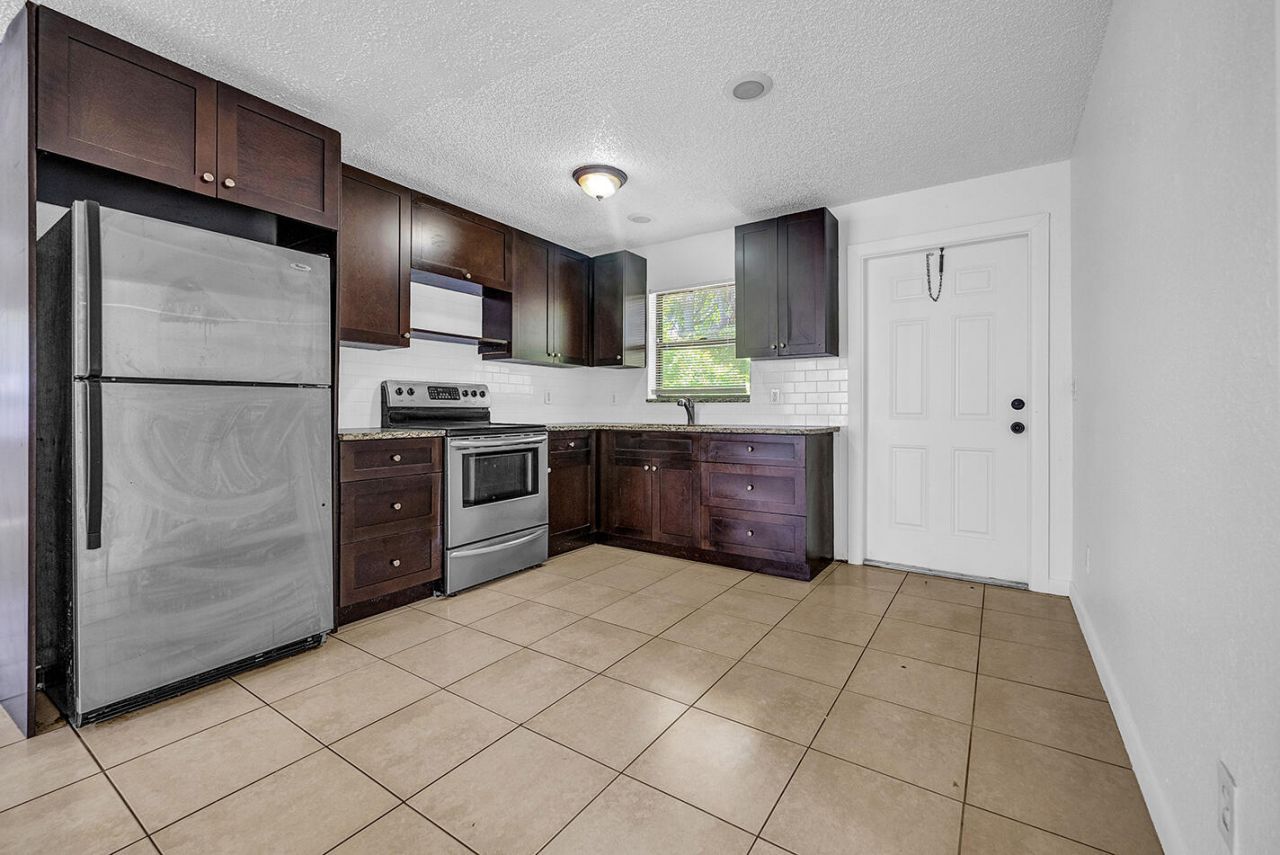 336 NE 12th Avenue, Boynton Beach, FL 33435 Photo