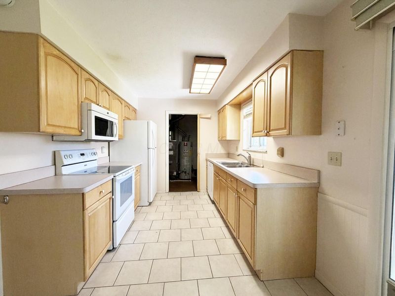 709 Birmingham Road , Westerville, OH 43081 Photo 5