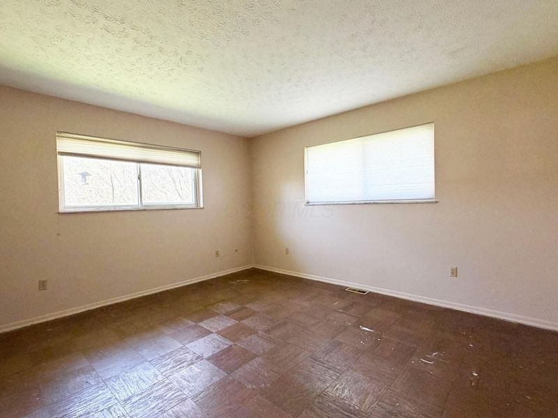 709 Birmingham Road , Westerville, OH 43081 Photo 6