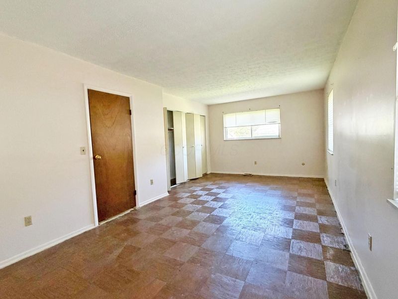 709 Birmingham Road , Westerville, OH 43081 Photo 9