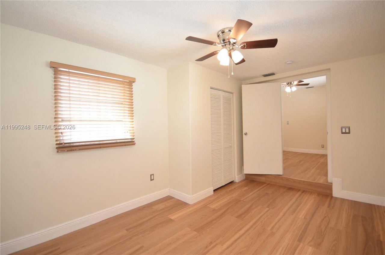 2430 SW 16th St, Unit 2430, Miami, FL 33145 Photo