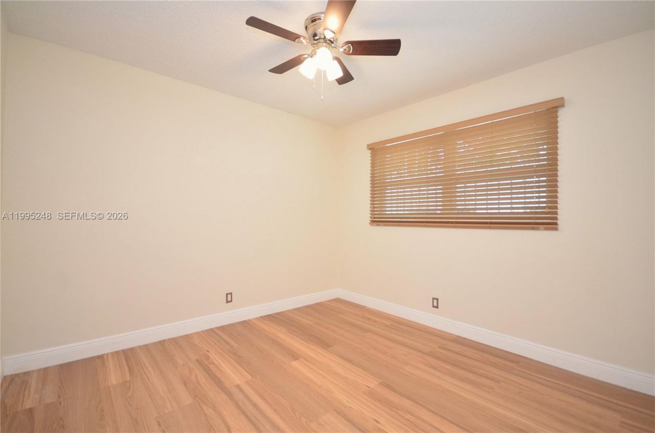 2430 SW 16th St, Unit 2430, Miami, FL 33145 Photo